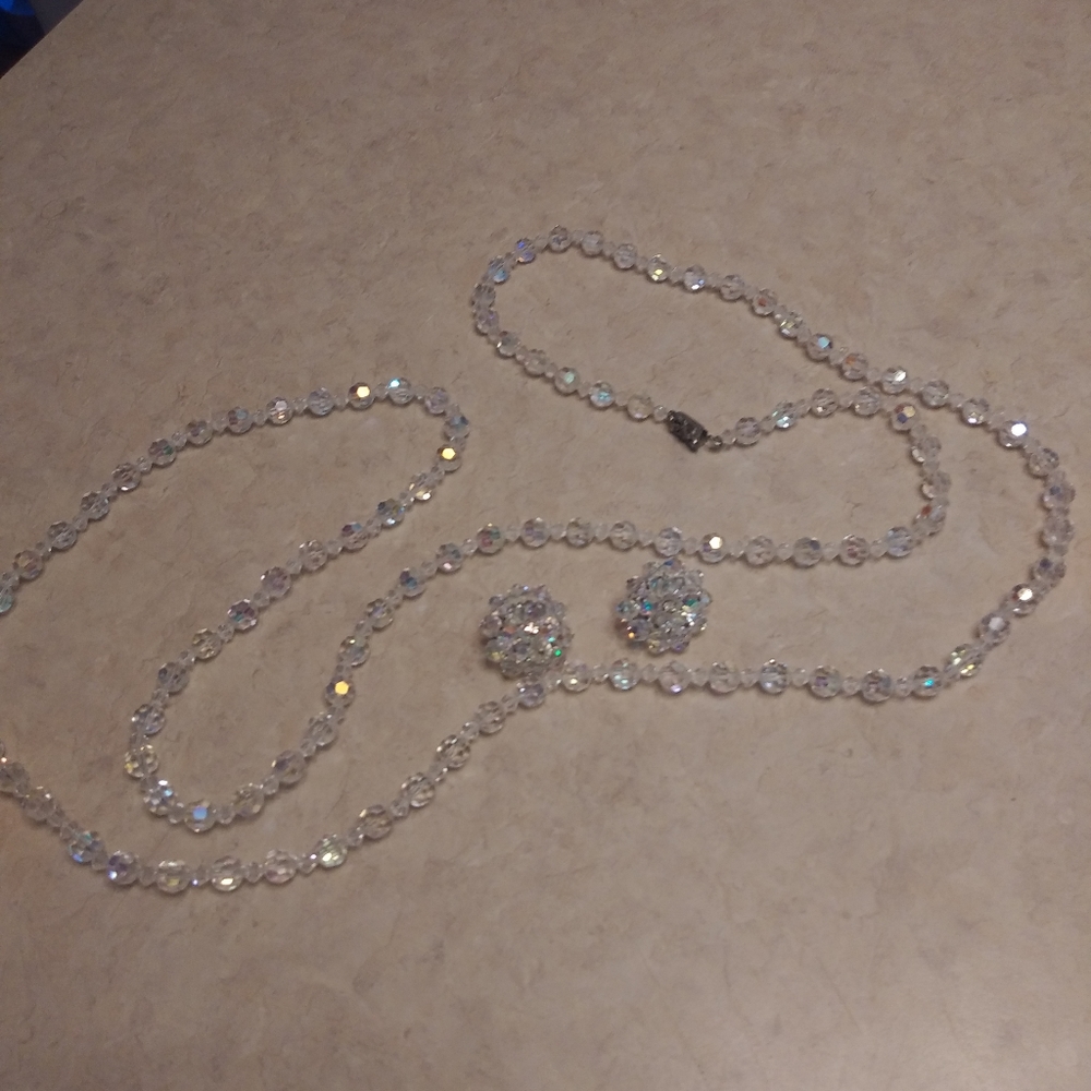 Vintage Aurora Borealis crystal beads & earing set